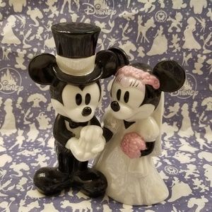 Disney Mickey and Minnie Wedding Cake Topper